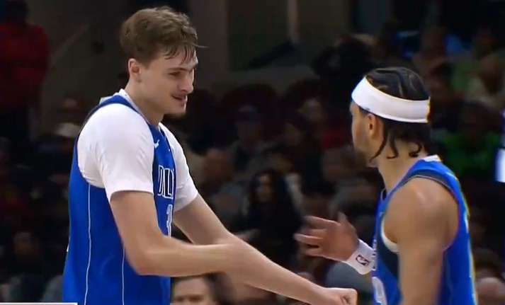 世界杯手机软件安装-分差20分了!弗拉格飞身大帽哈登&反击助攻内姆哈德三分打停骑士